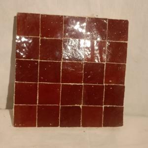 red moroccan traditional zallije in square meters "m2"